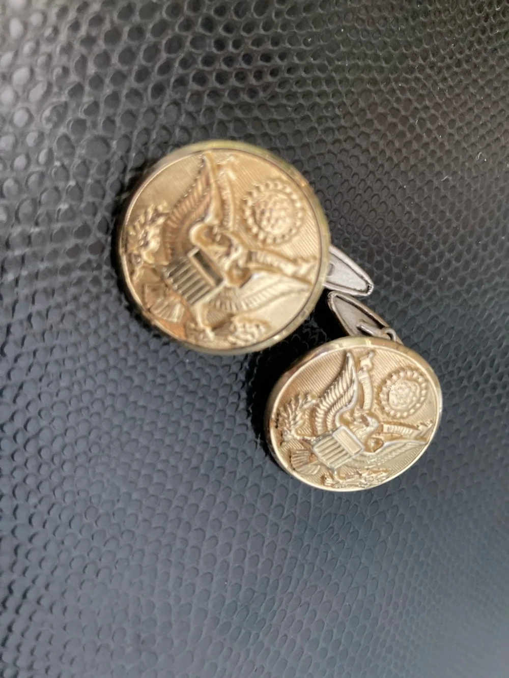 Vintage American Eagle Great Seal Gold Tone Cufflinks Oval Patriotic Formal Shir